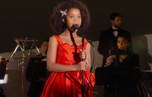Sia i Quvenzhané Wallis canten “Opportunity” a la BSO d”Annie’